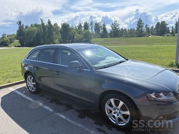 Audi Продается Audi A4 Avant 2009 надежным и экономичны