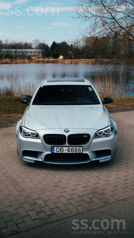 BMW M5