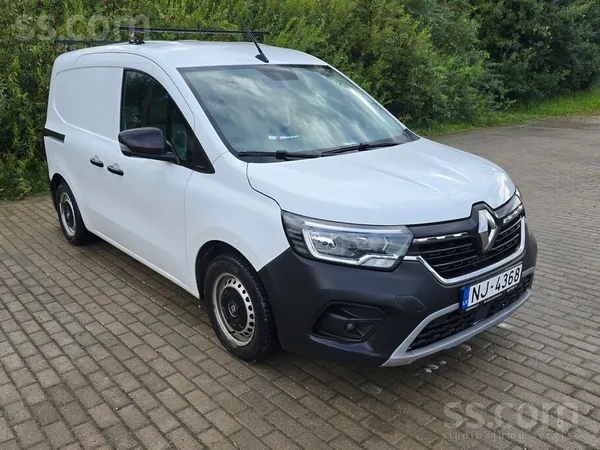Renault Labi uzturēts auto, nav nodzīts un pārslogots, nav