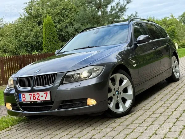 BMW 325i - 2.5L benzīns, 6 ātrumi, tikko no Nīderlandes - Piereģistrēts Latv