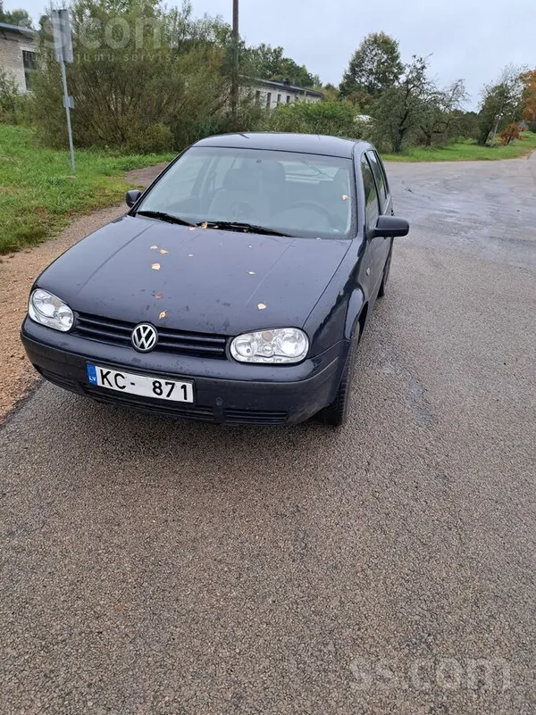 Volkswagen Golf 4 1998, 1.4 benzīns, Manuāls, Hečbeks, Zils — Latvijā