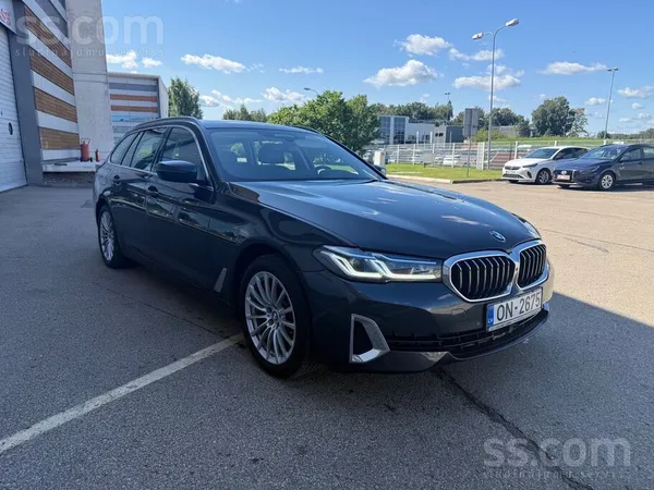 BMW 520 - 1