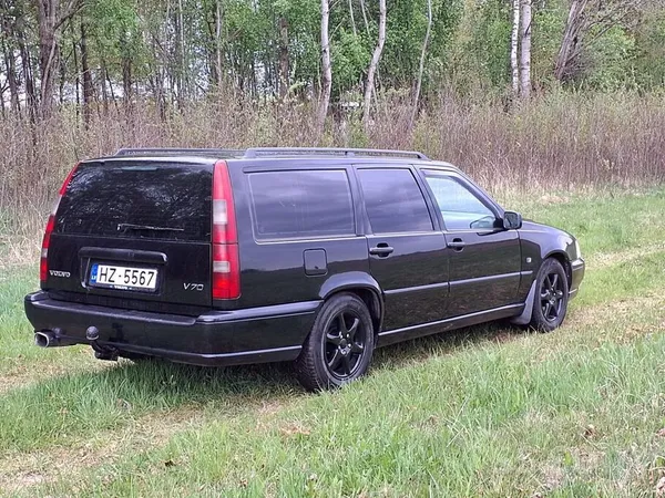 Volvo V70