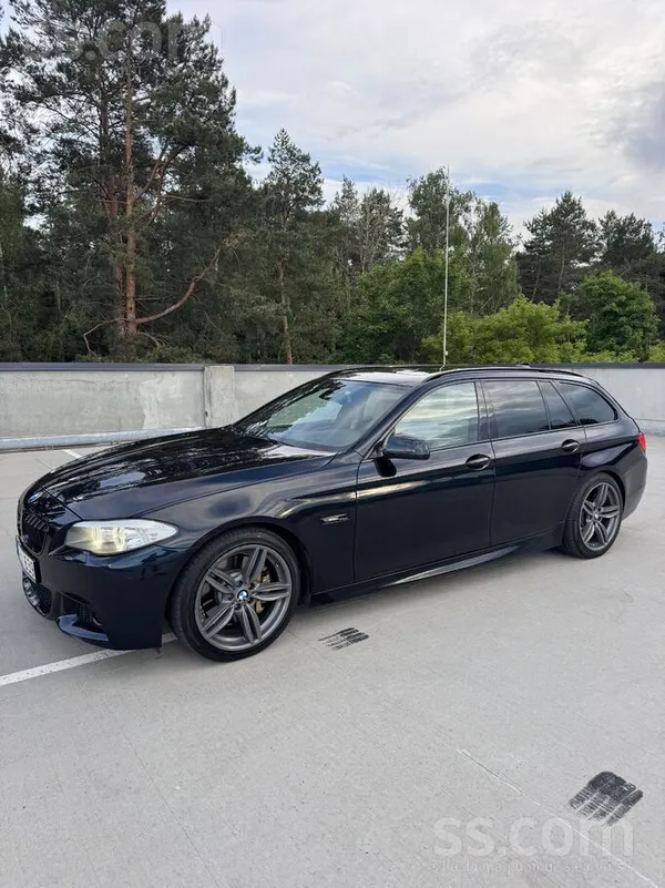 BMW 530