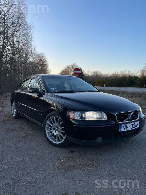 Pārdot privātpersona Volvo S60, D5, 120 KW. (Ar labāko un izturīgāko motoru