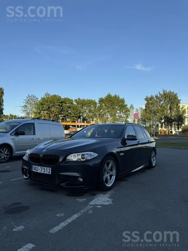 BMW Pārdodu BMW F10 530d xDrive M-Pack (2011. gads)