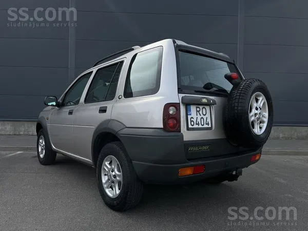 Land-Rover Freelander - 1