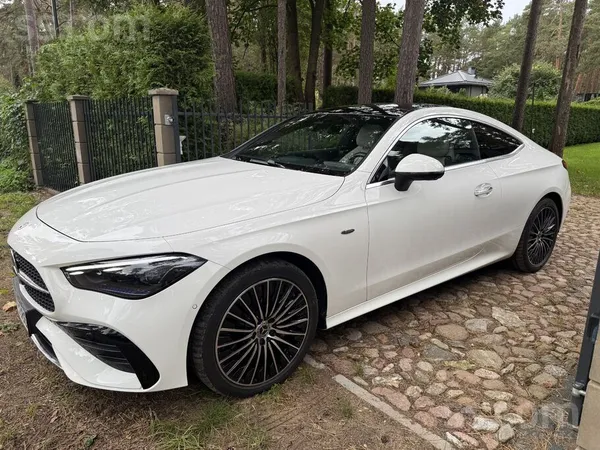 Garantija spēkā. Atbrīvots no ceļa nodokļa 100%
Mercedes-Benz Cle 300 e 4Ma