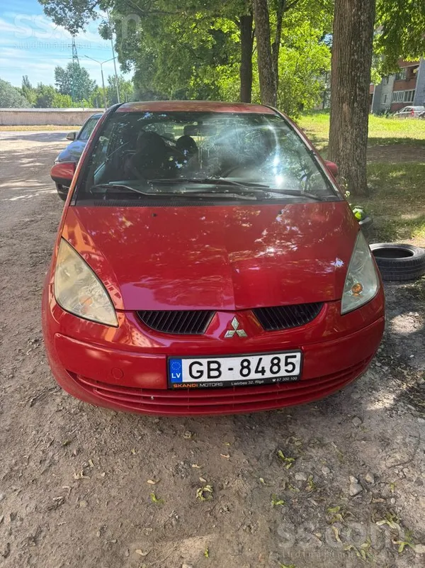 Продаю Mitsubishi colt в хорошем состоянии.