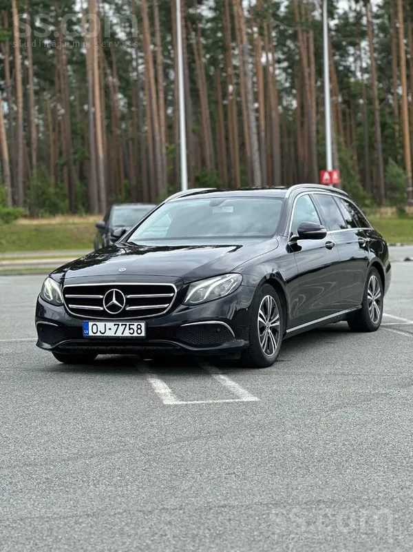 Mercedes E220