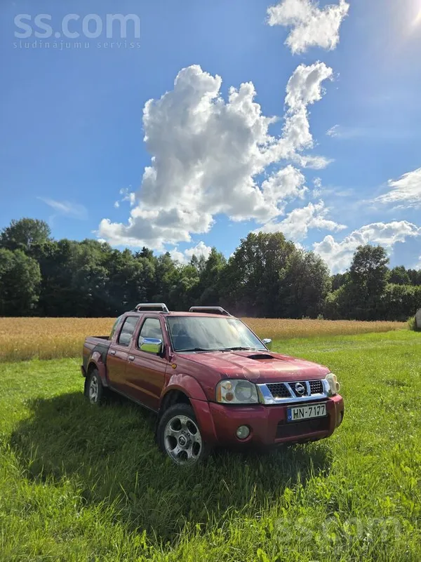 Nissan Pārdodas Nissan Double Cab, auto ir lieliski piemē