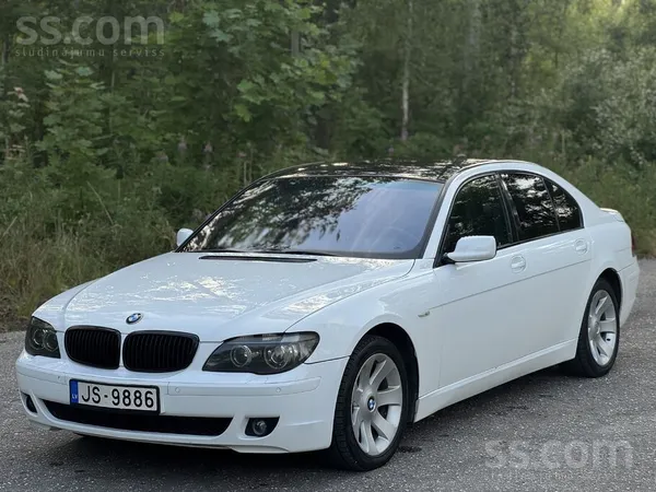 BMW 730