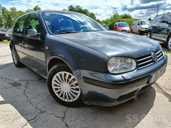 Volkswagen Golf 4