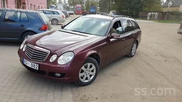 Mercedes E220