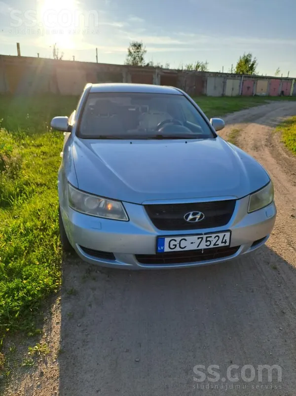 Hyundai Sonata