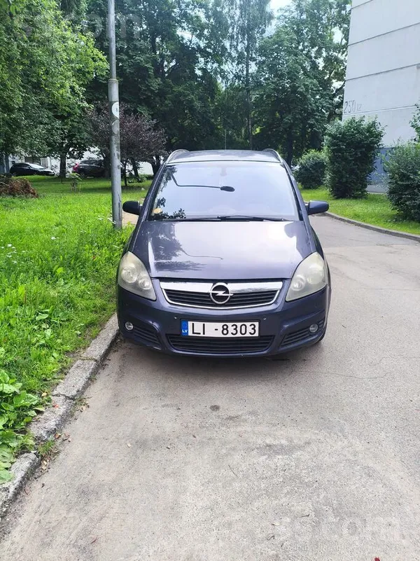 Opel Zafira