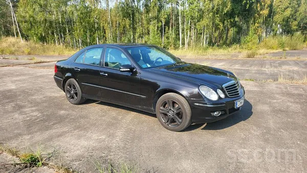 Mercedes E280