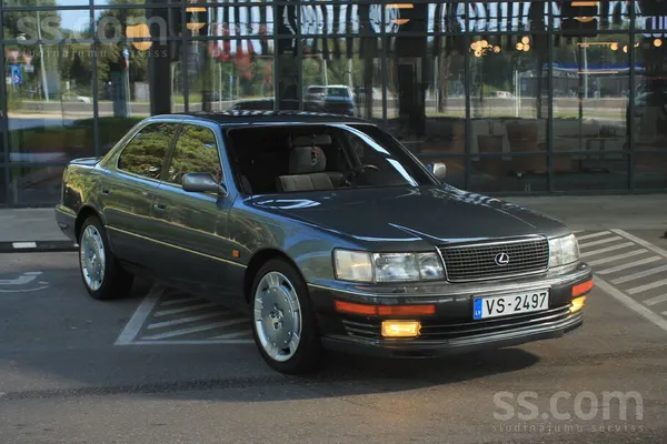 Lexus Pārdodu leģendāro Lexus Ls400 pašā pirmajā virsbūv