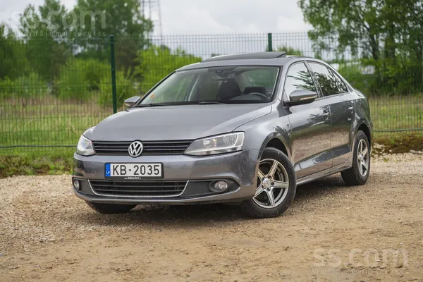 Volkswagen VW Jetta, 2011. gada. 1.6l dīzelis, mehānika. 