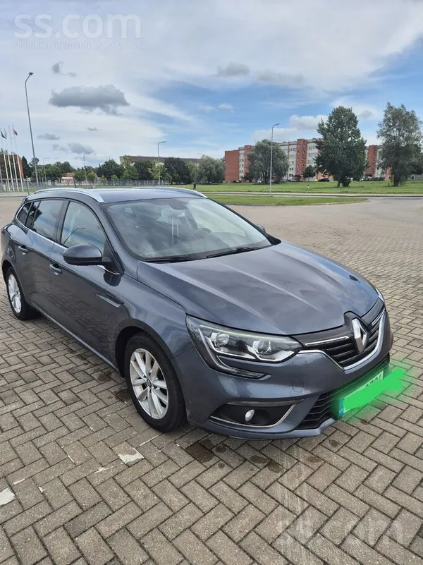 Renault Pārdodu. Pirkta Latvijā. Viens saimnieks. Apkopes 