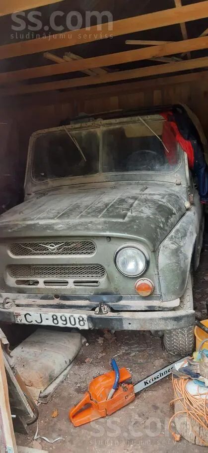 UAZ 31512 - 1