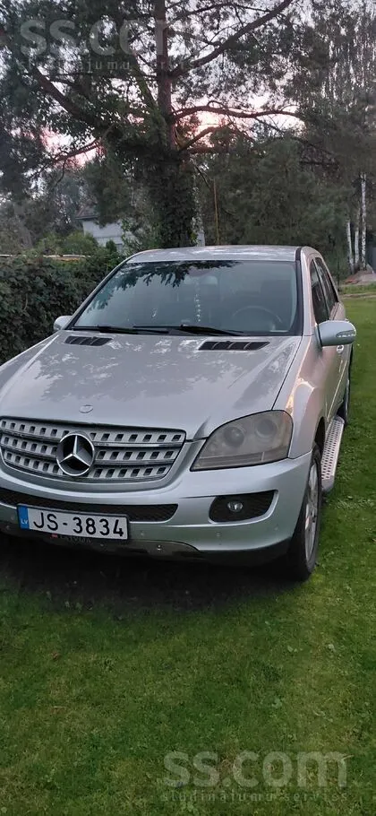 Продаю машину Mercedes W164. В данный момент имеется больничный лист на меся