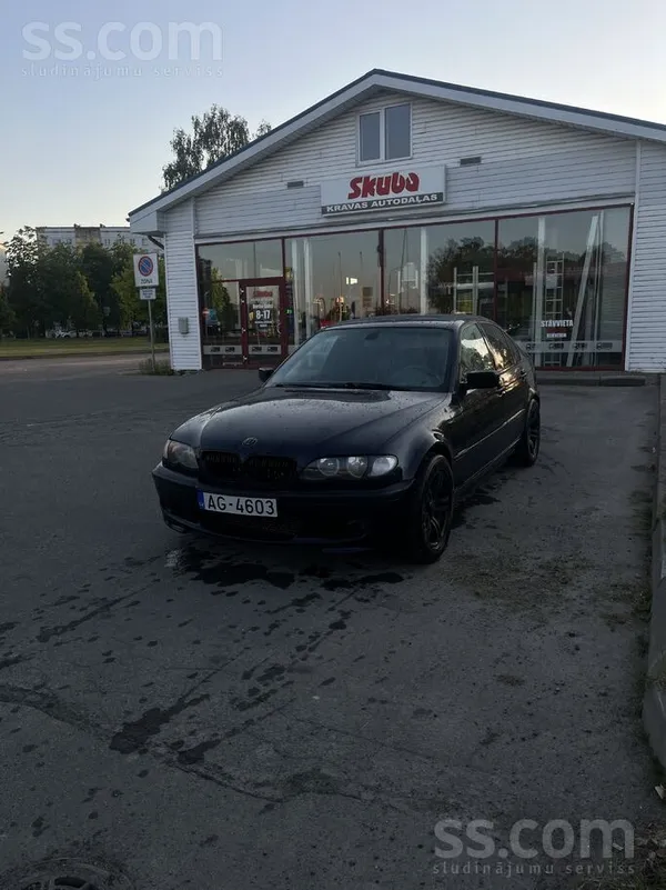 BMW 320