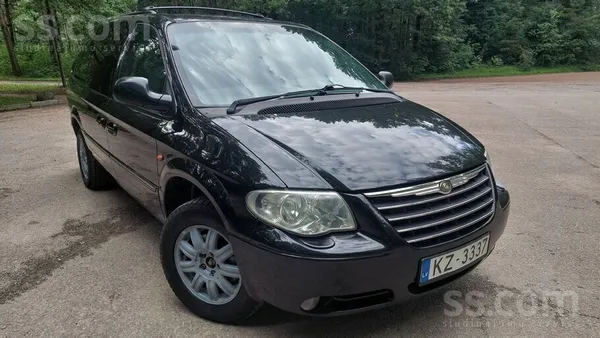 Chrysler Jauna TA. Chrysler Grand Voyager Stow&go 2.8 disel