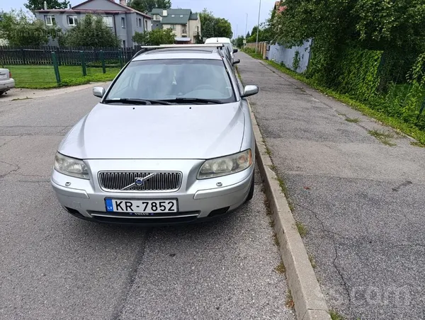 Volvo V70