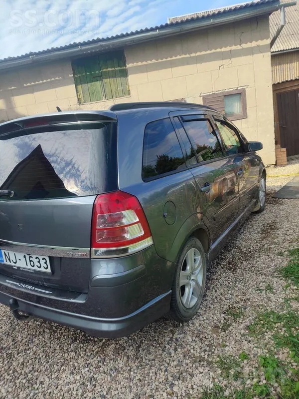 Opel Zafira