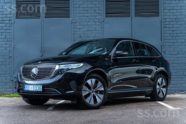 Mercedes-Benz Eqc 400 4Matic I Ekii I Soh sertifikāts I Distronic I Multibea