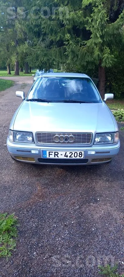 Audi 80
