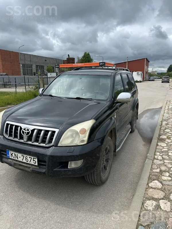 Toyota Land Cruiser