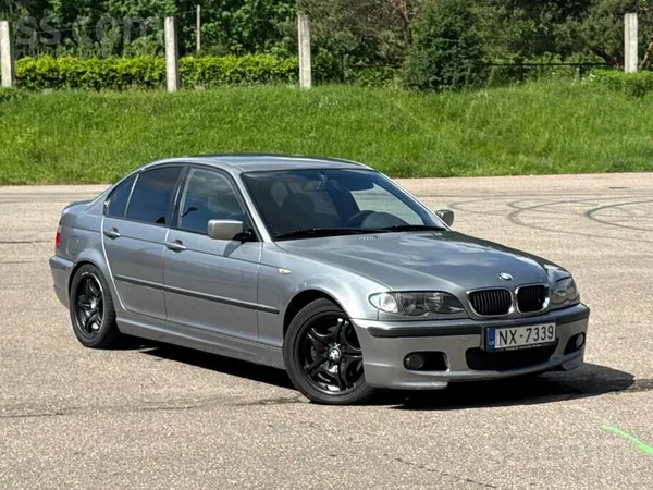 BMW 320