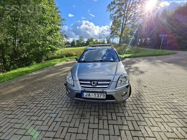Honda Sakarā ar jauna auto iegādi, pārdodu savu Honda Cr