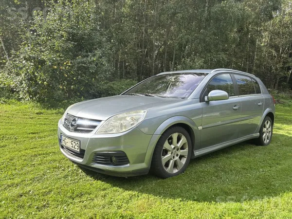 Opel Auto labā stāvoklī, nesen veikta apkope. Nomainīta