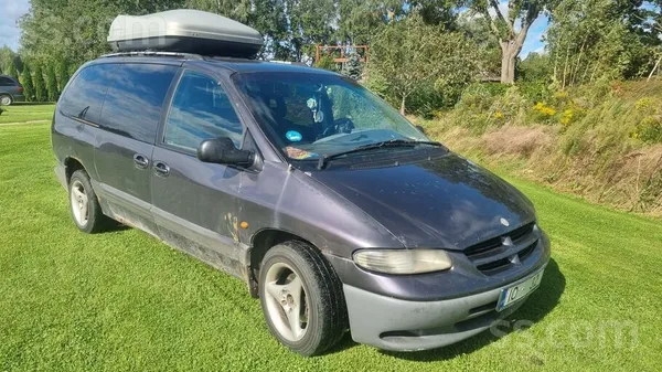 Chrysler Pārdod Crysler Grand Voyager 3.3 Gāze /Benzīns. Br