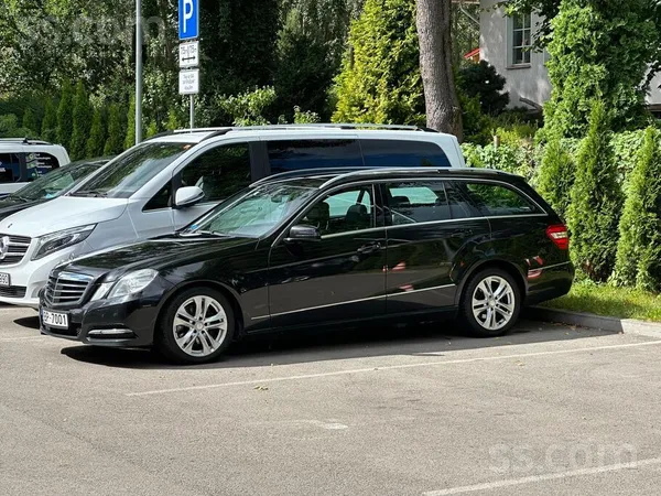Mercedes 2012. gada decembris. 