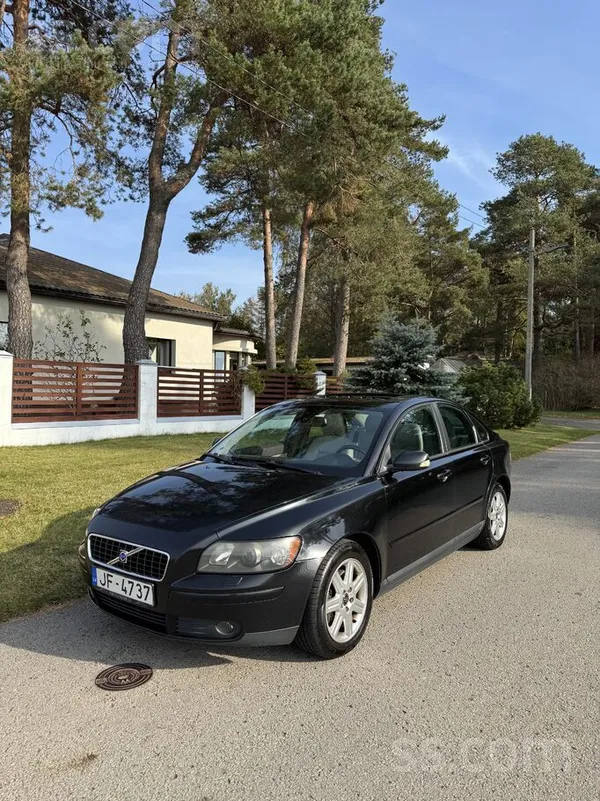 Volvo S40 2.0D, 110kW .
Smuks, erts, ekonomisks un dinamisks auto. - Labs u