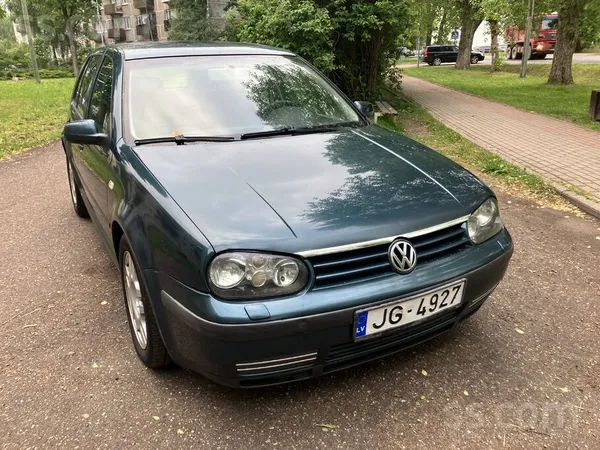 Volkswagen Golf 4
