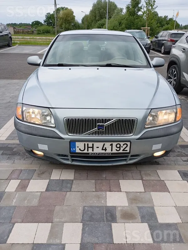 Volvo S80