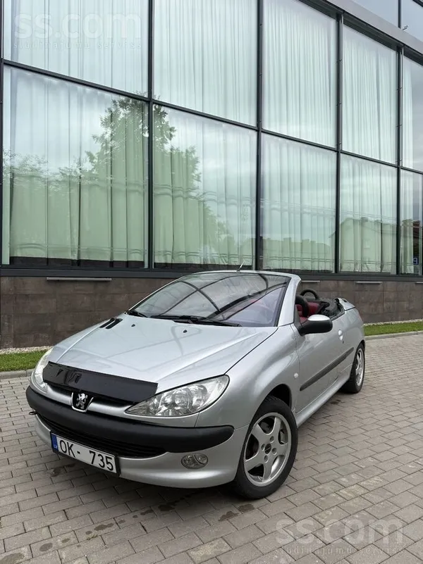 Pārdodu Peugeot 206 CC kabrioletu.
Auto labā stāvoklī, jumts darbojas. P