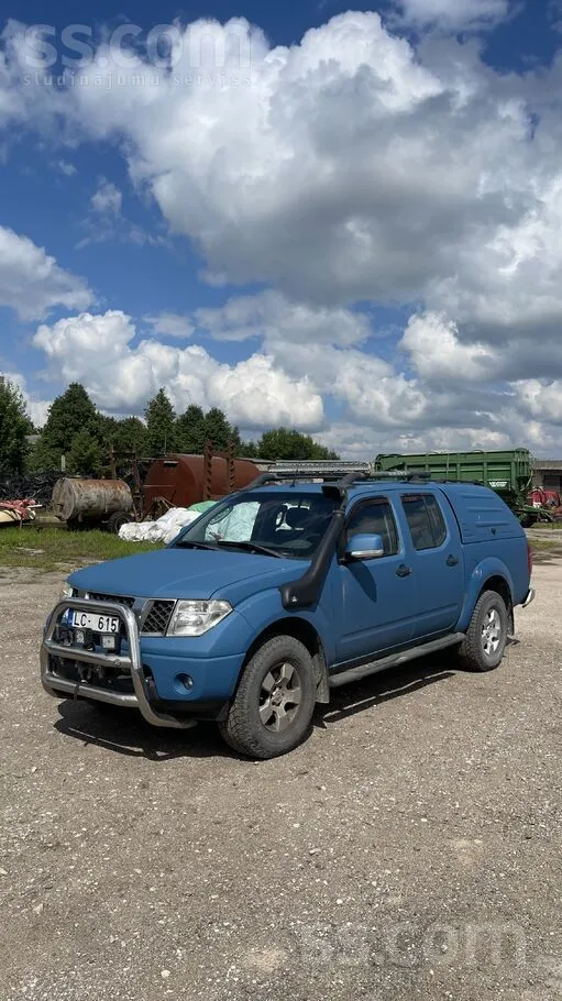 Nissan Pārdod vai maina pret mersedes viano. Nissan navar
