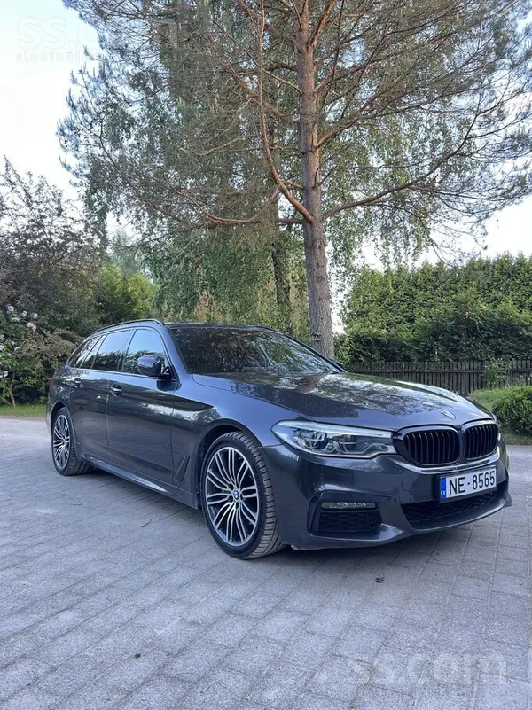 BMW 530