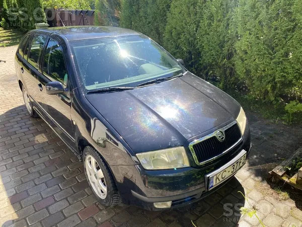 Продаётся Škoda Fabia 2004 года. Двигатель 1.4 бензин, пробег 272 500 км. Ав