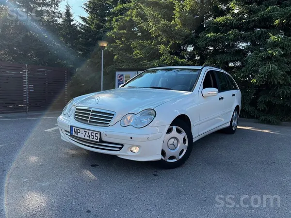 Mercedes C220