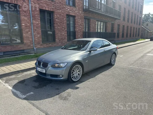 BMW 325