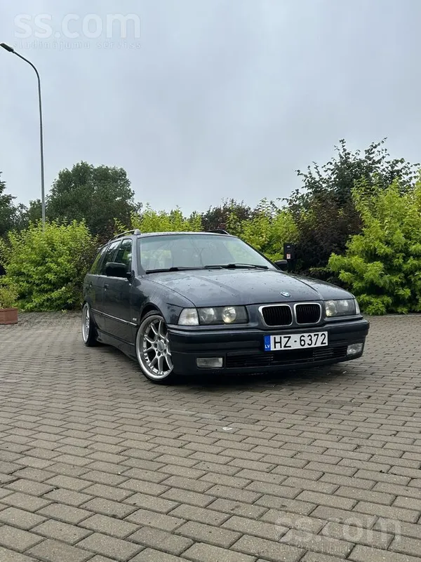 Pardodu e36 ar m50b25 141kw
Oriģināli ir 318
Tehniska tikko izieta līdz 14