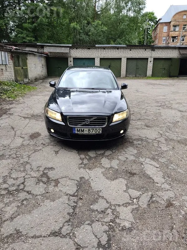 Volvo S80