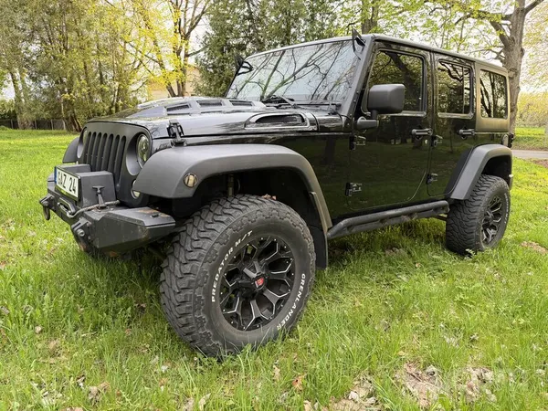 Jeep Pārdodu vai mainu. Jēep Wrangler Unlimited. Tikko 